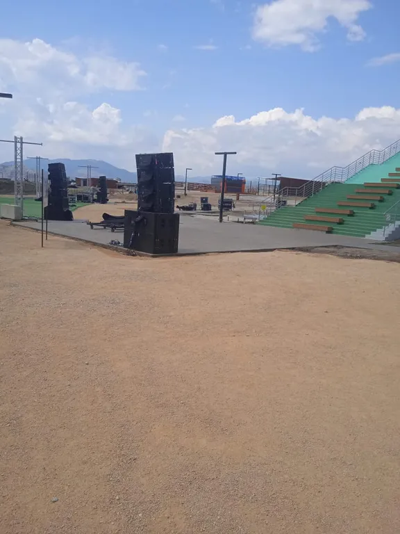 Семейный отдых в двух-комнатной квартире у Аквапарка на второй линии