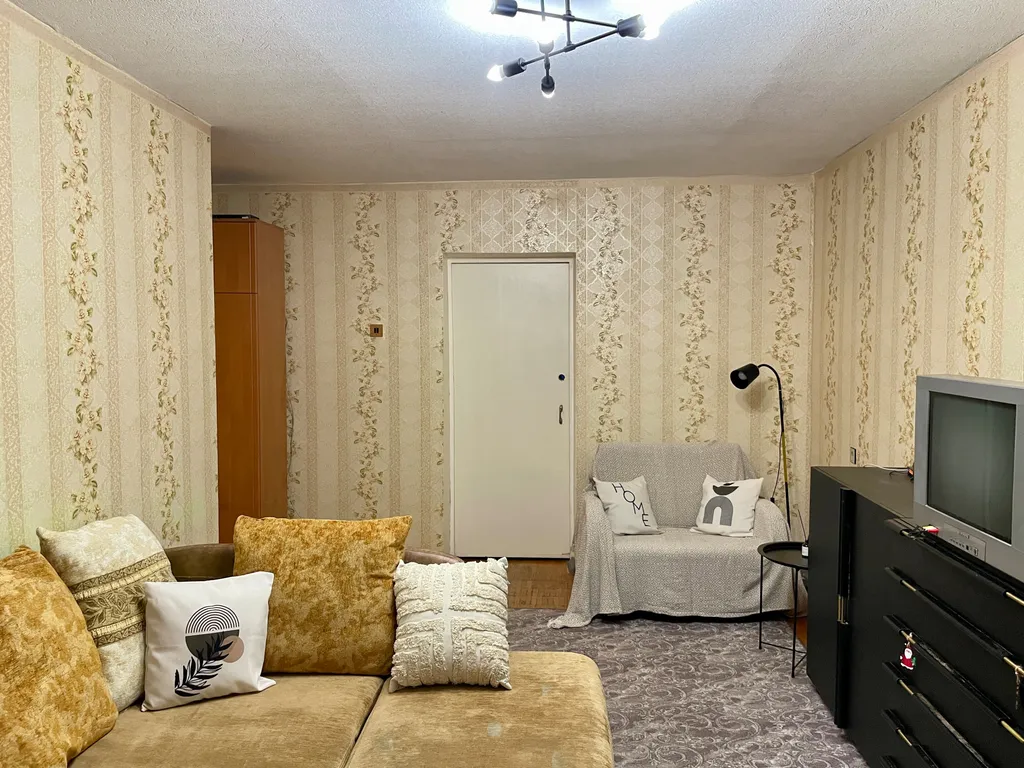 Квартира рядом с пляжем,у кинотеатра "Современник"