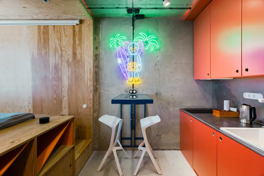 Уникальная студия с самым высоким подиумом