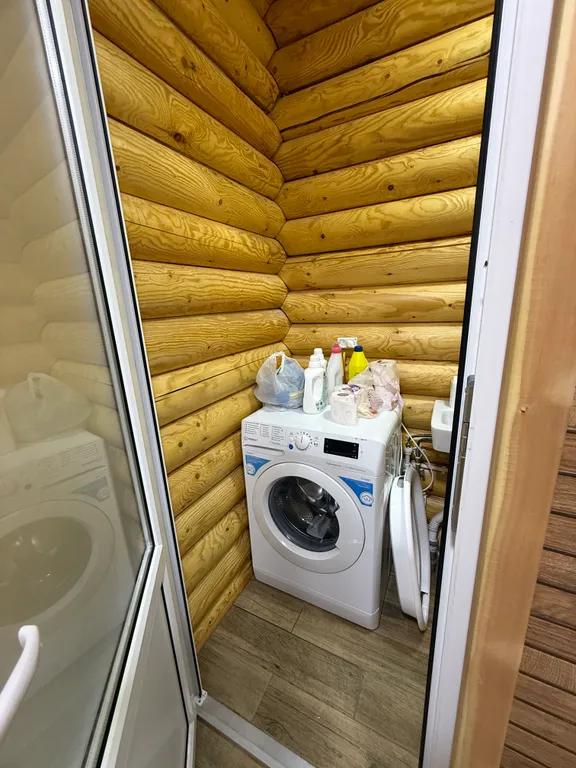 Дом из брусьев с сауной и с видом на море