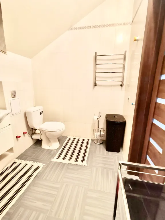 Чердачный лофт стиль интерьера в квартире эклектика