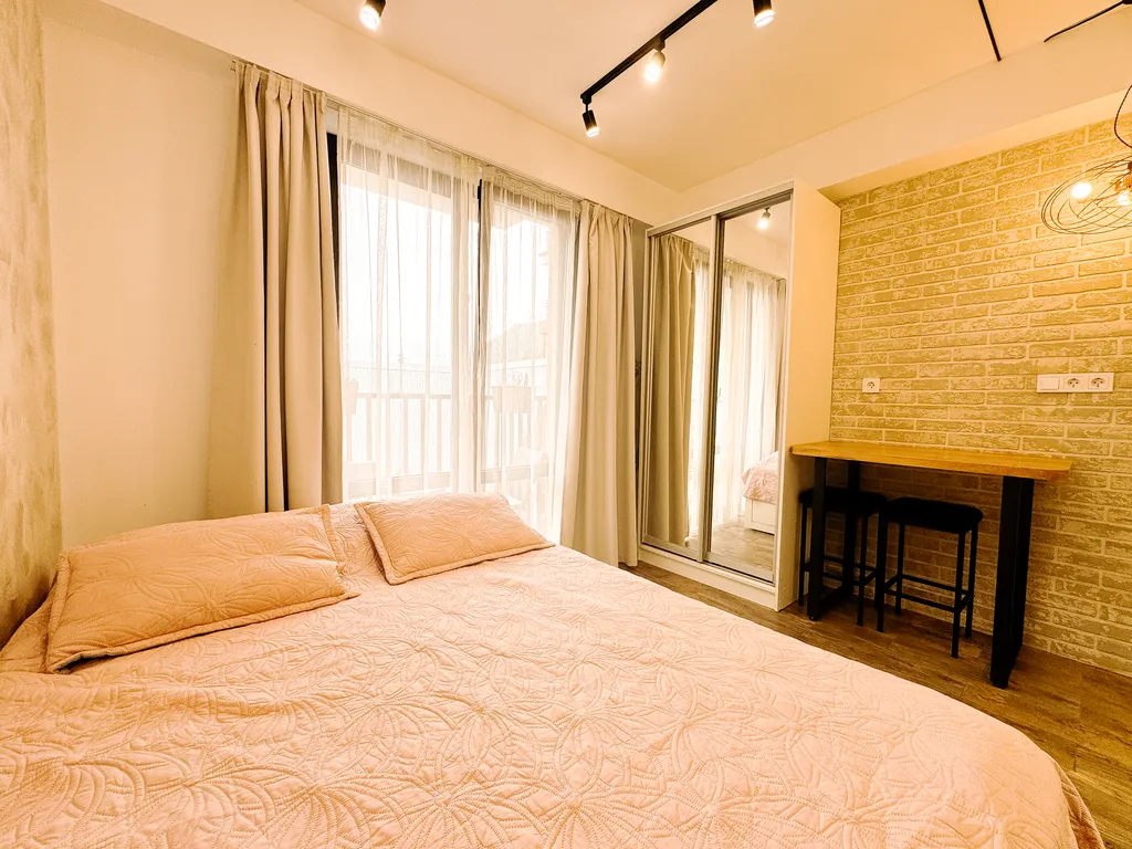 Студия 14 с видом на горы