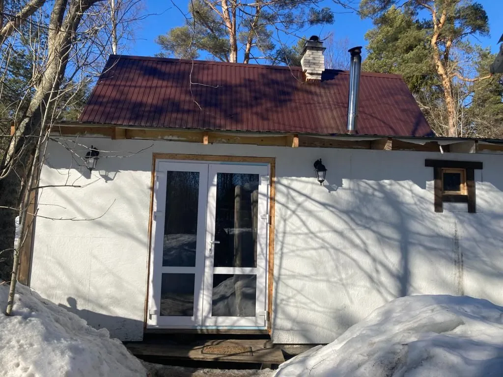 Уютный двухэтажный дом с баней