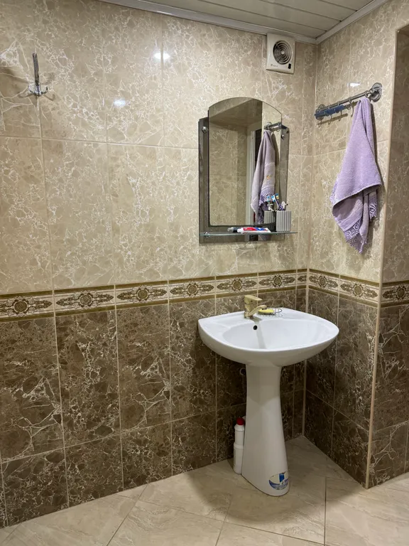 Коттедж Целый этаж в частном доме — Дербент