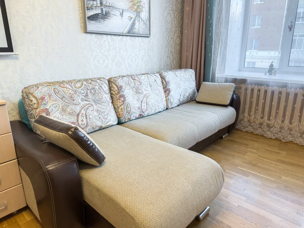 Евротрешка с подземной парковкой близко к центру