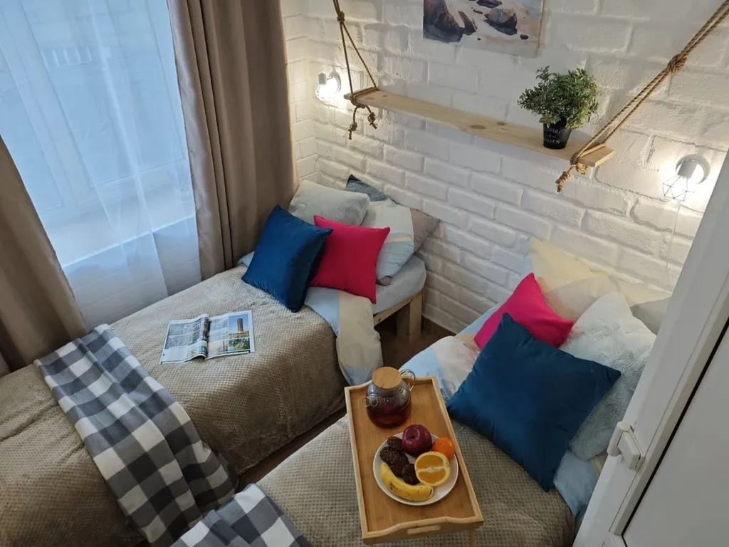 Уютная студия на двоих с кроватью-трансформером