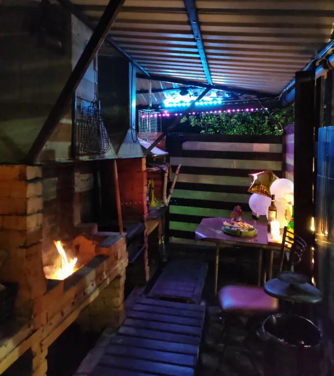 2-х этажный коттедж с баней на дровах рядом с городом