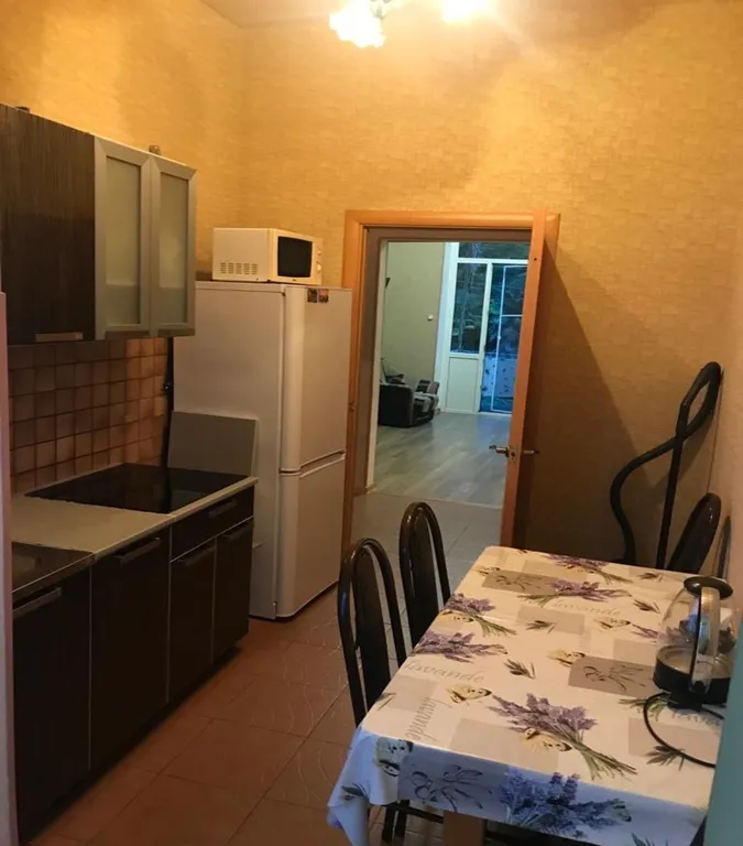 3-комнатная квартира в Старых Гаграх — аренда посуточно в Гагра