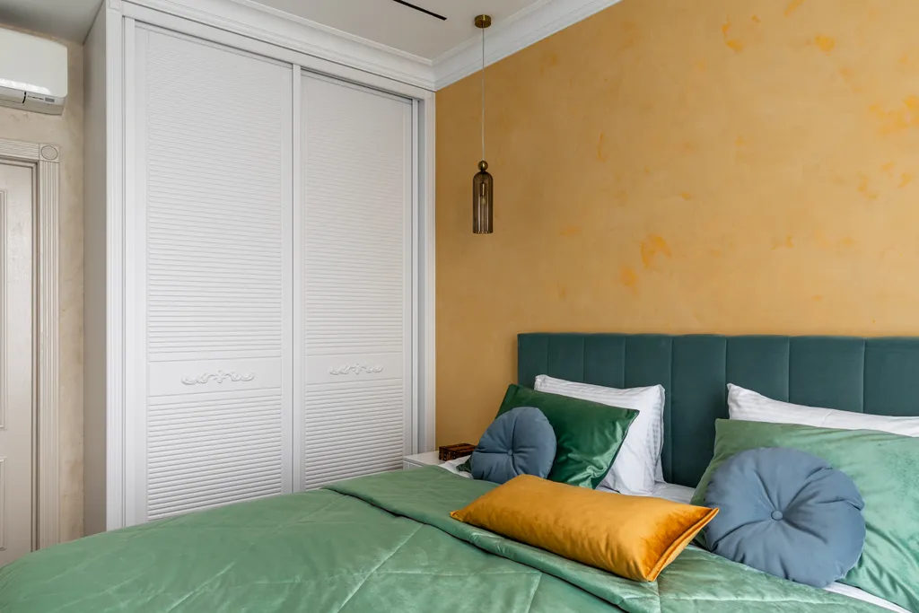 Дизайнерская новая квартира с шикарным видом на Дендропарк