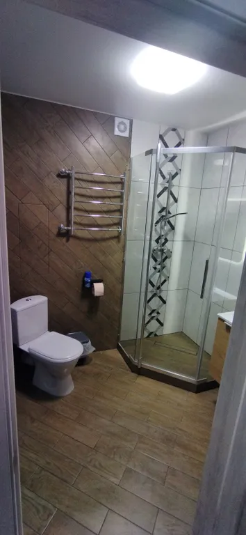 Уютная студия с видом на городской стадион Авангард