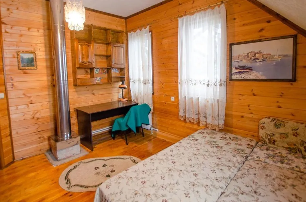 Дом и гостевой домик с баней