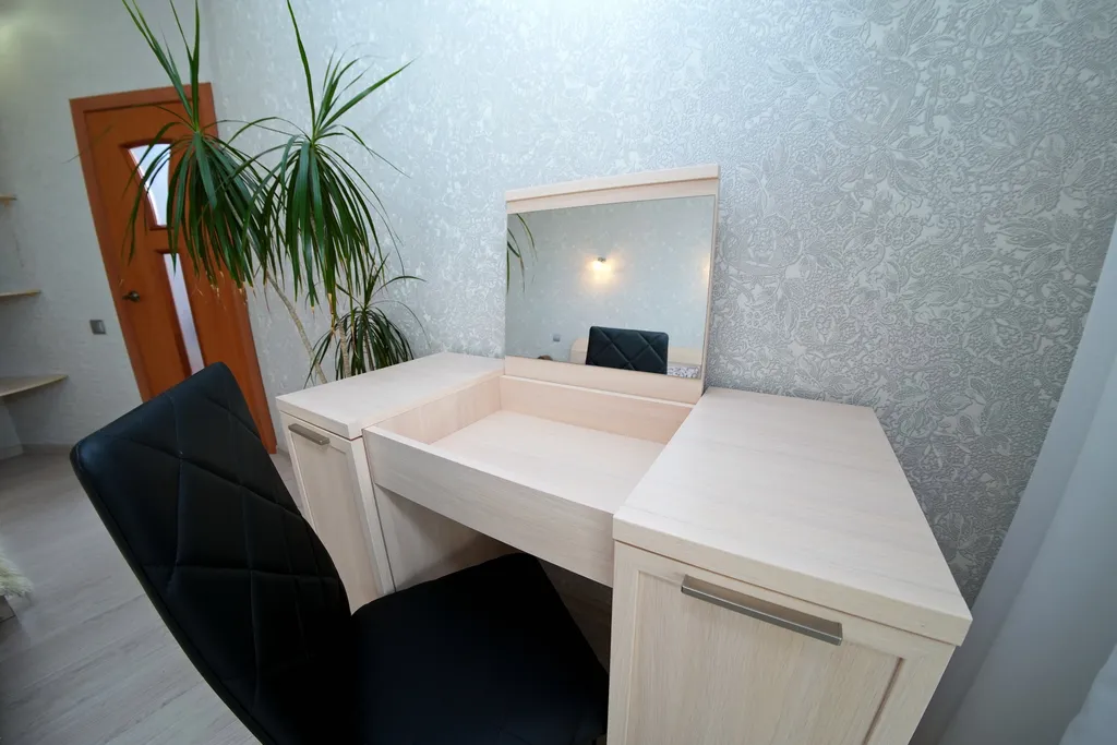 Панорамные апартаменты с видом на Иртыш