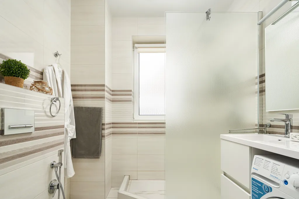 Квартира Уютная 2-комнатная квартира у моря. Кондиционер, сушильная машина, — Светлогорск