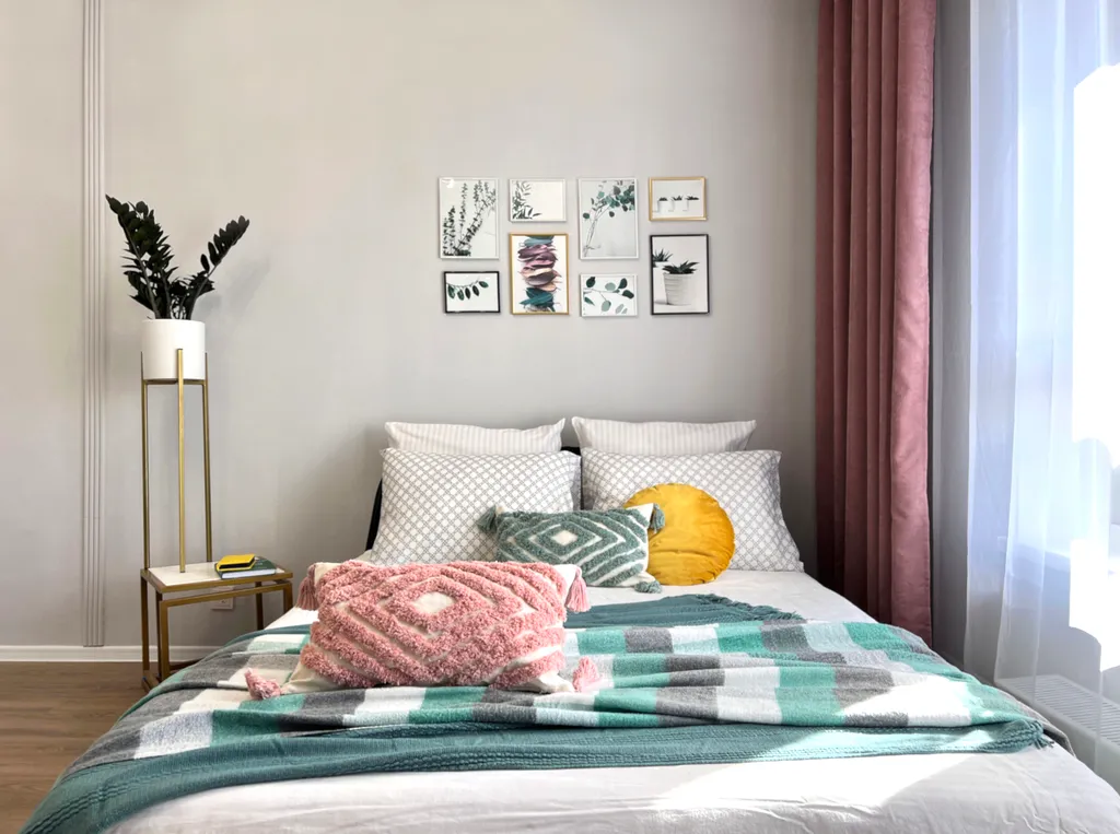 Студия с прекрасным видом из окна