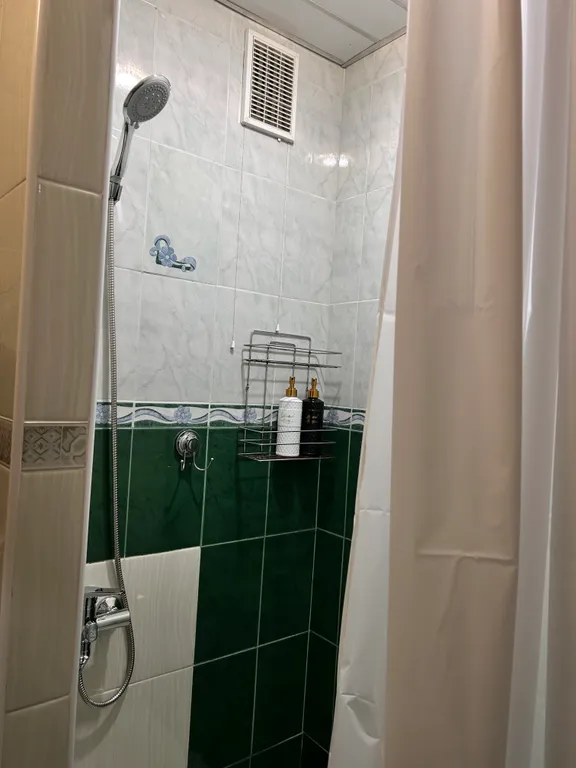 Уютная квартирка с бабушкиным ремонтом