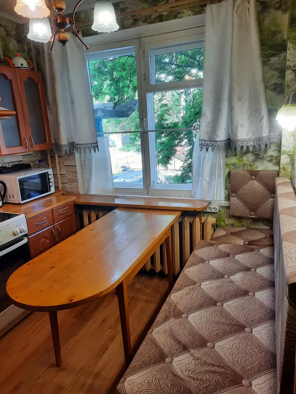 Двушка в центре  у Медакадемии для семерых