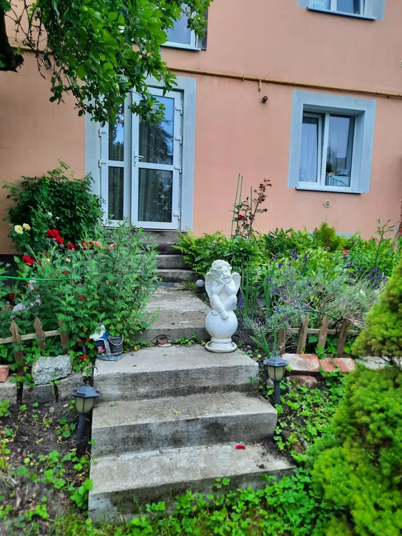 Квартира 2-комнатная уютная квартира с выходом в сад — Калининград