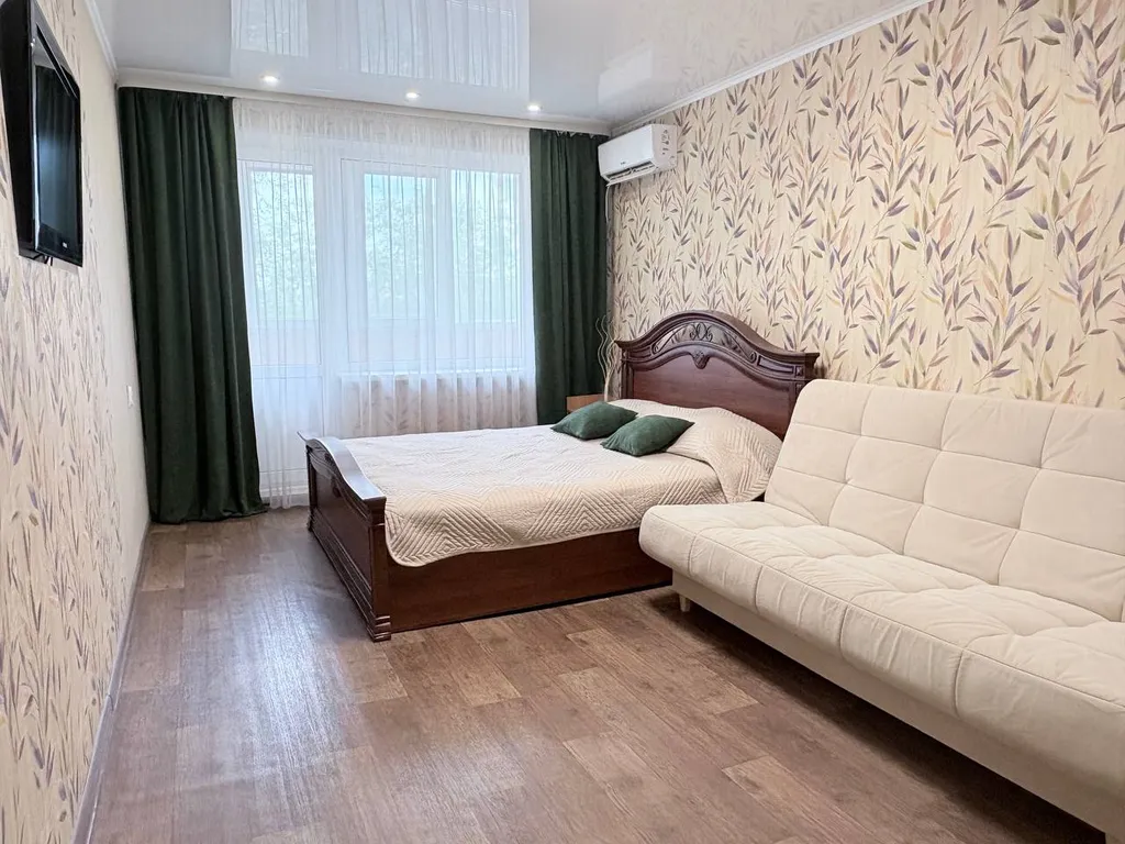 Уютная квартира — аренда посуточно в Новотроицк