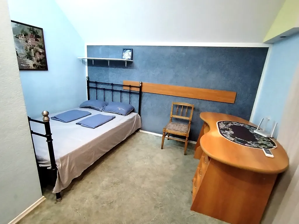 Дом для праздников возле парка Галицкого с сауной и бассейном