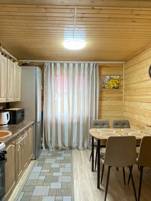 Уютный дом в тихом месте с видом на Ладогу