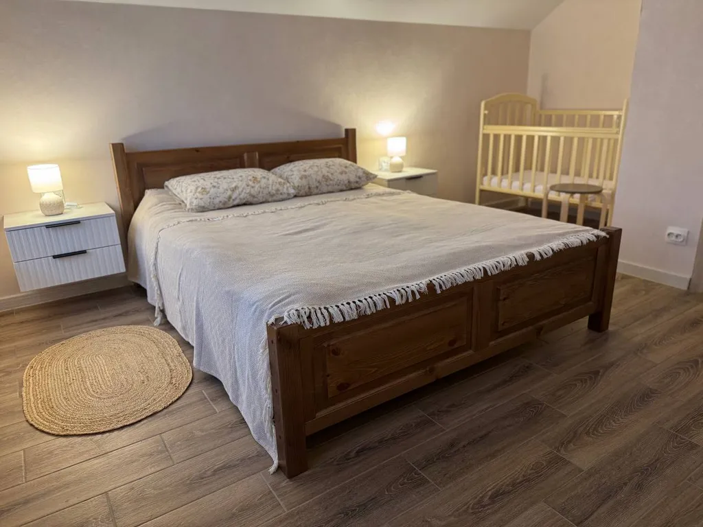 Гостевой дом с конюшней