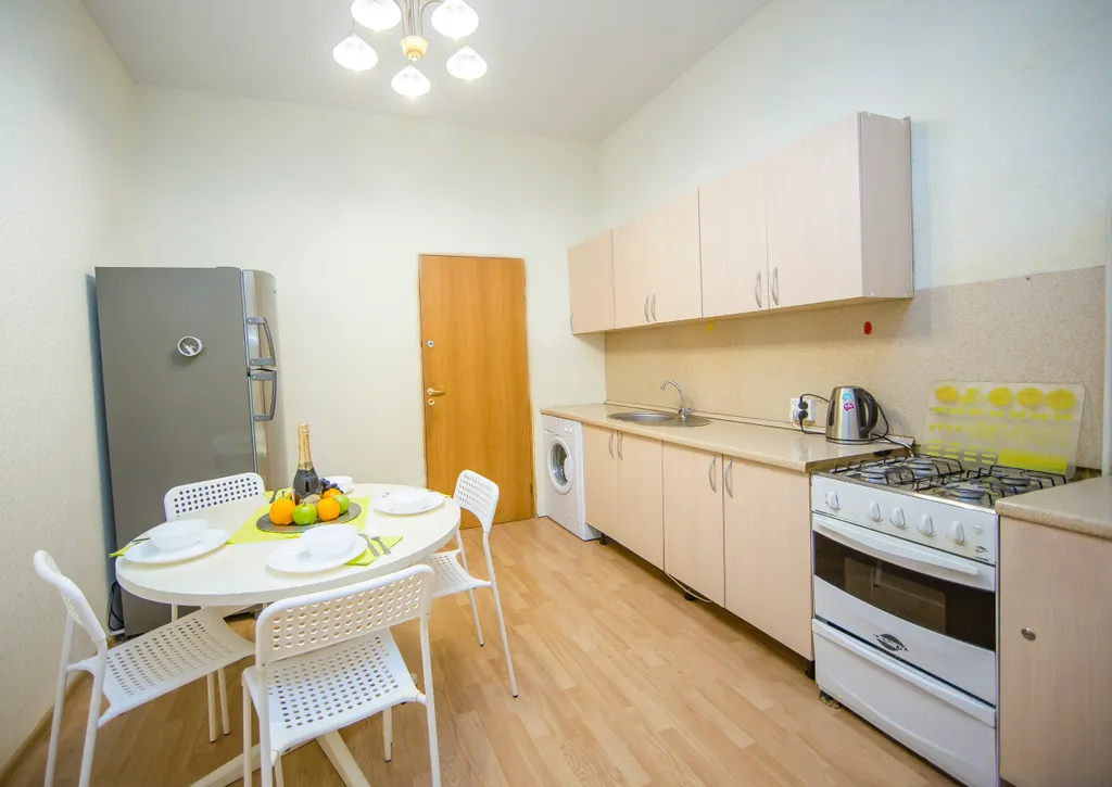 Hermitage View BR Apartment