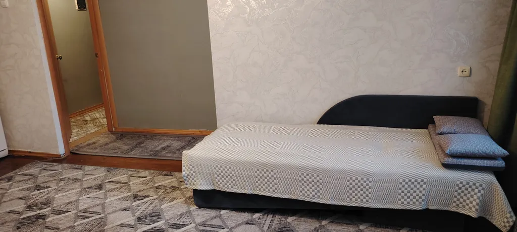 Двухкомнатная квартира с видом на горы и балконом