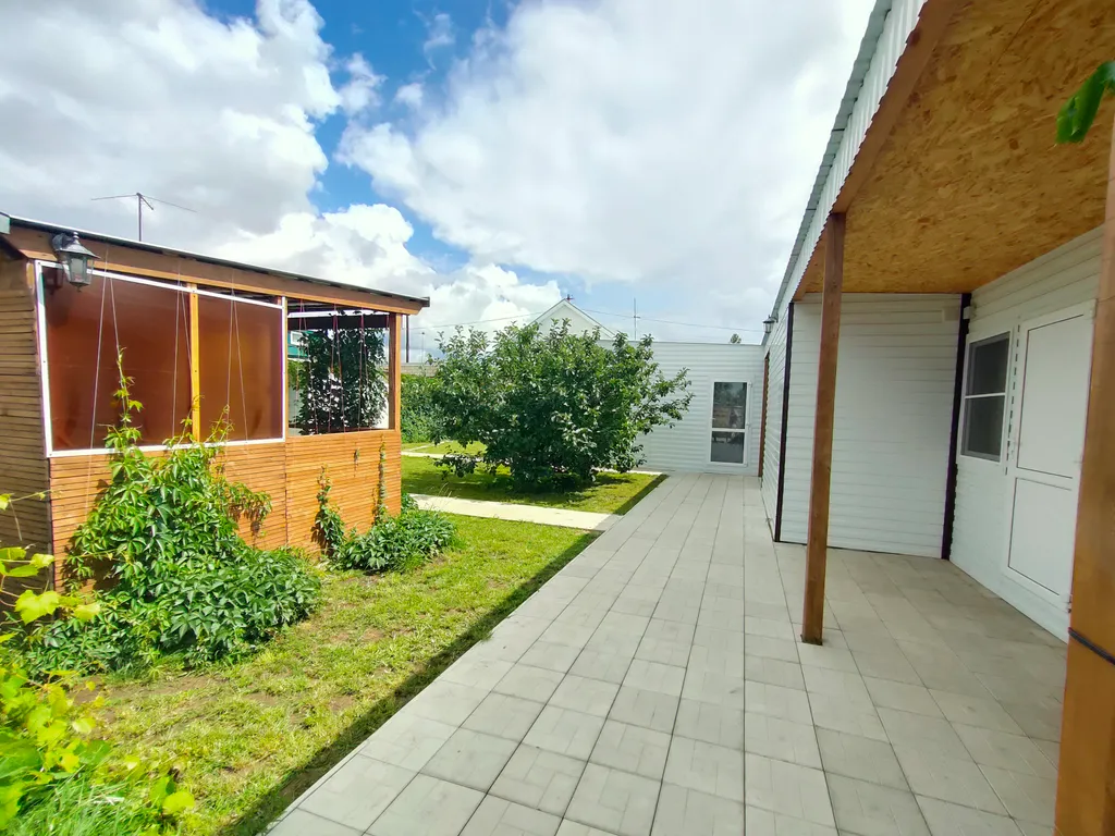 Квартира Гостевой номер в тихом районе — аренда посуточно в Яровое