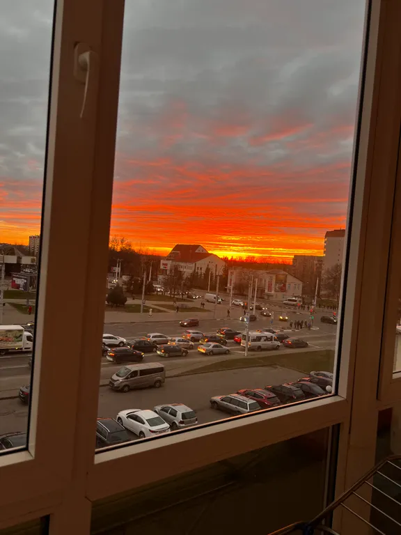 Самый центр, площадь Победы