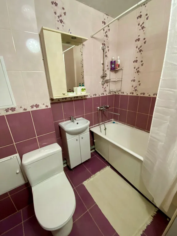 Уютная квартира – 2 минуты от метро