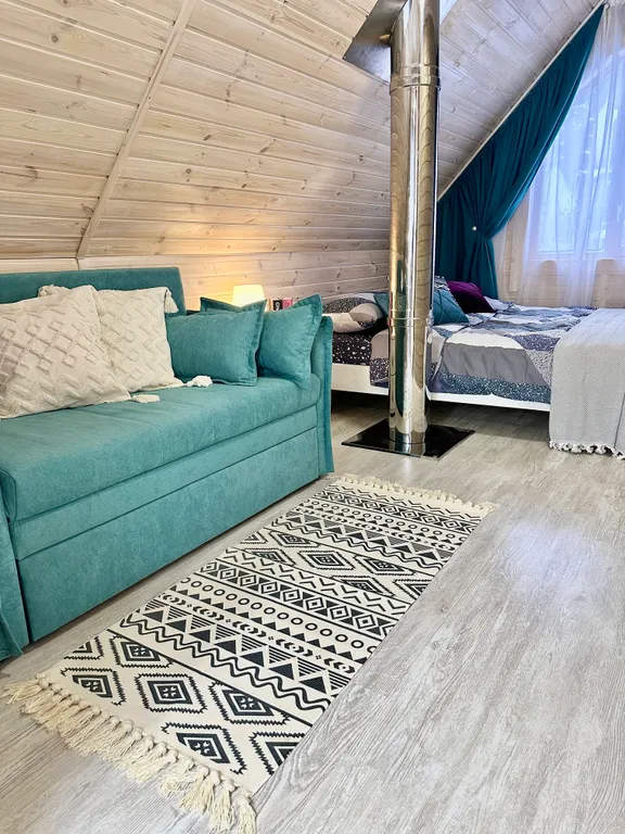 Коттедж Уютный домик в сосновом лесу — Кириши