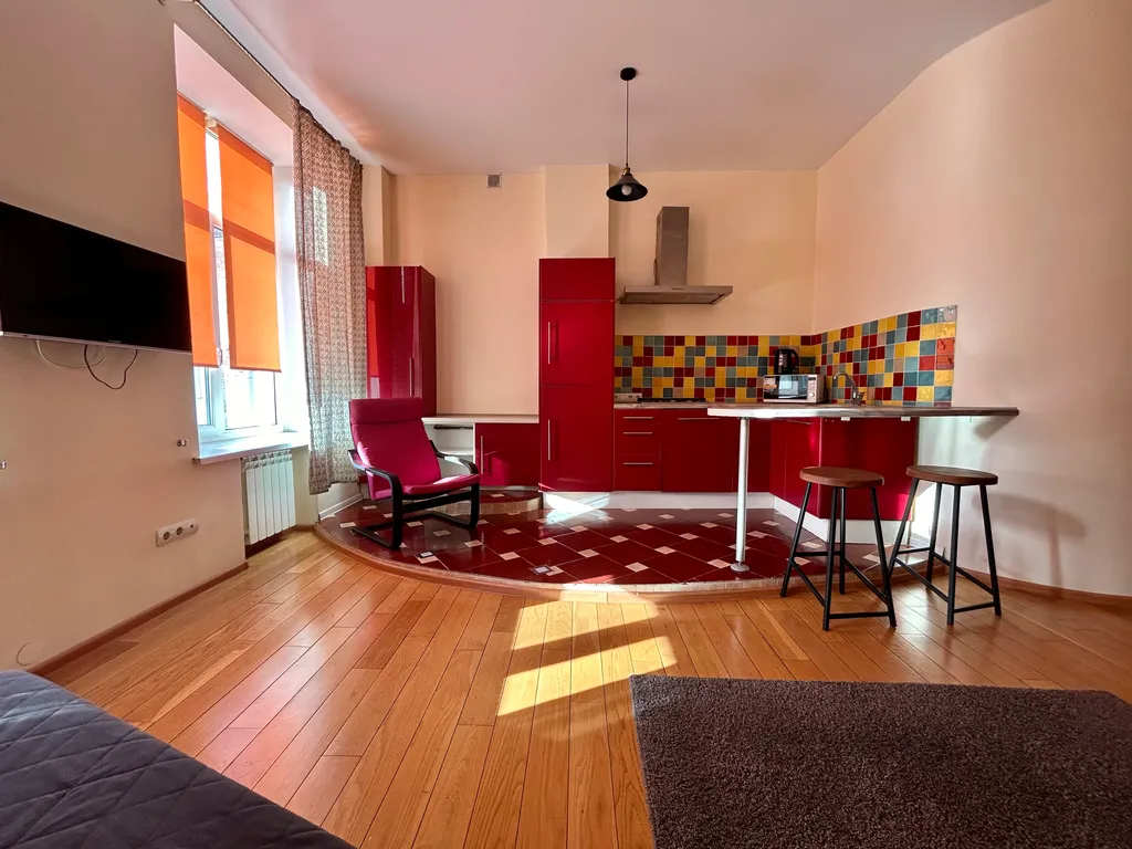 Двухкомнатная квартира в центре до 6-и персон