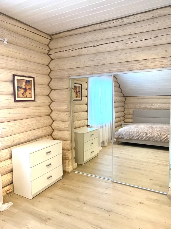 Уютный дом на берегу озера Сказочное место