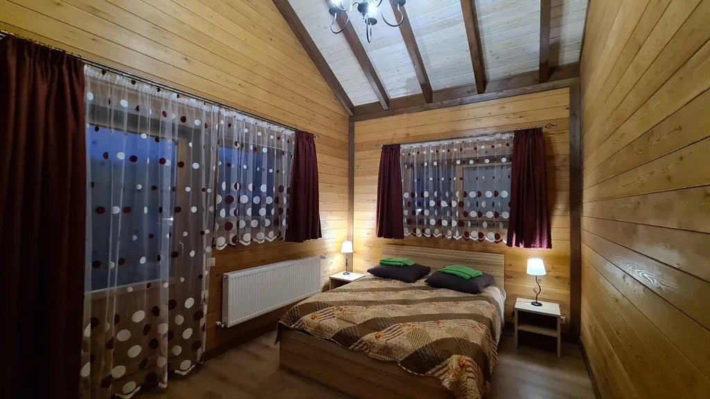 Коттедж на 12 человек Б4