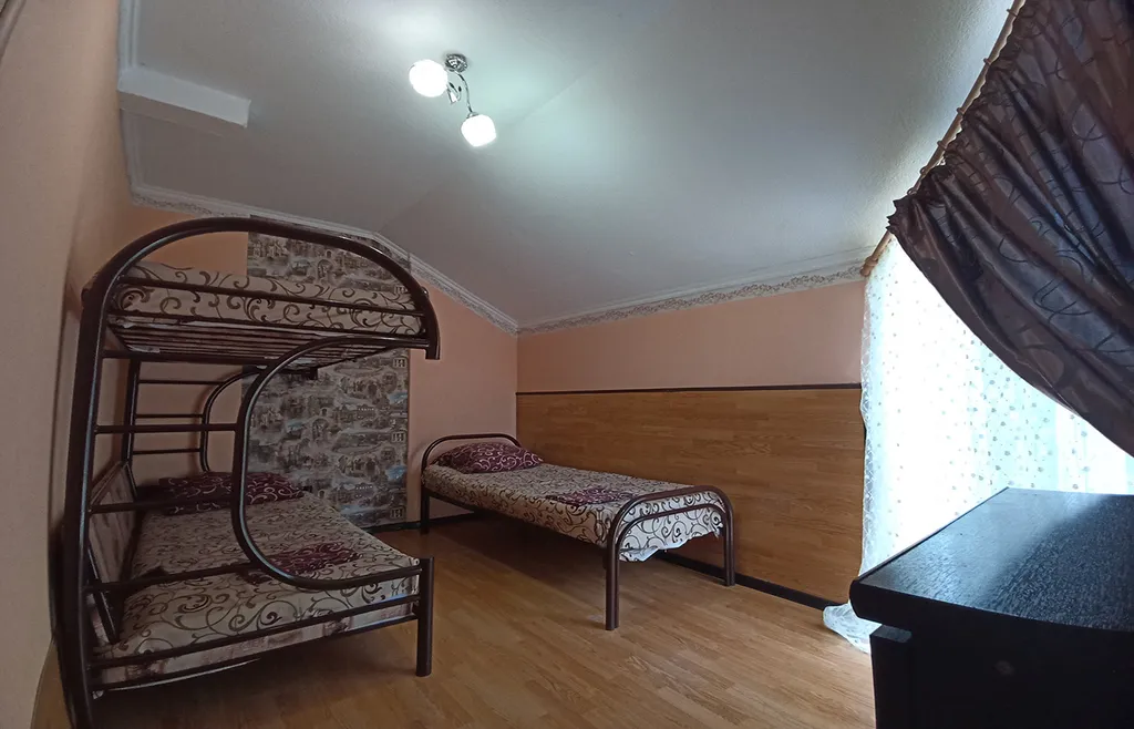 Квартира Комната — Ильич