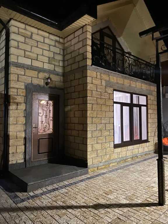 Коттедж В центре престижного курортного посёлка Хазар — аренда посуточно в Хазар