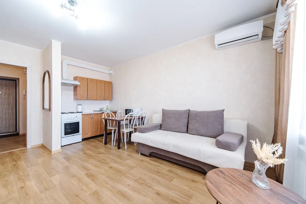 Чистая уютная студия в центре