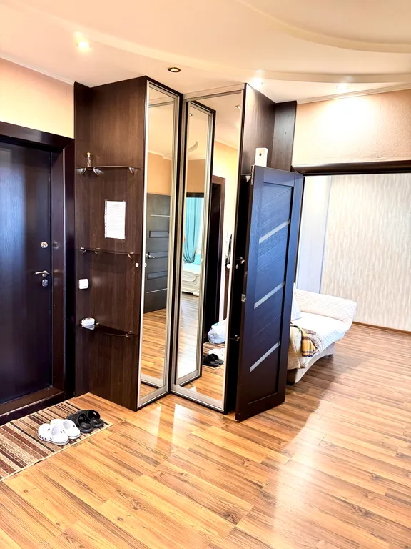 2-х комнатная квартира с хорошим ремонтом в центре