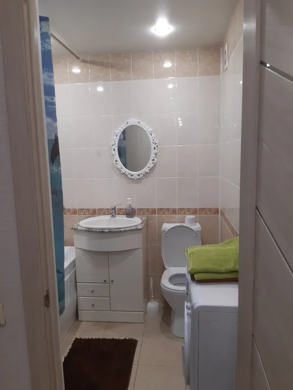 Просторная с большой кухней 2-я квартира