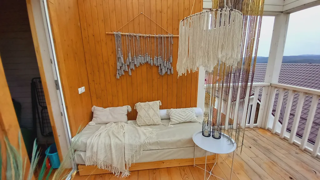 Коттедж с видом на горы и море