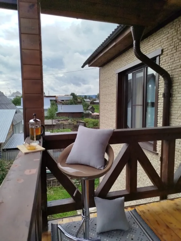 Гостевой дом у озера и скалы Кит