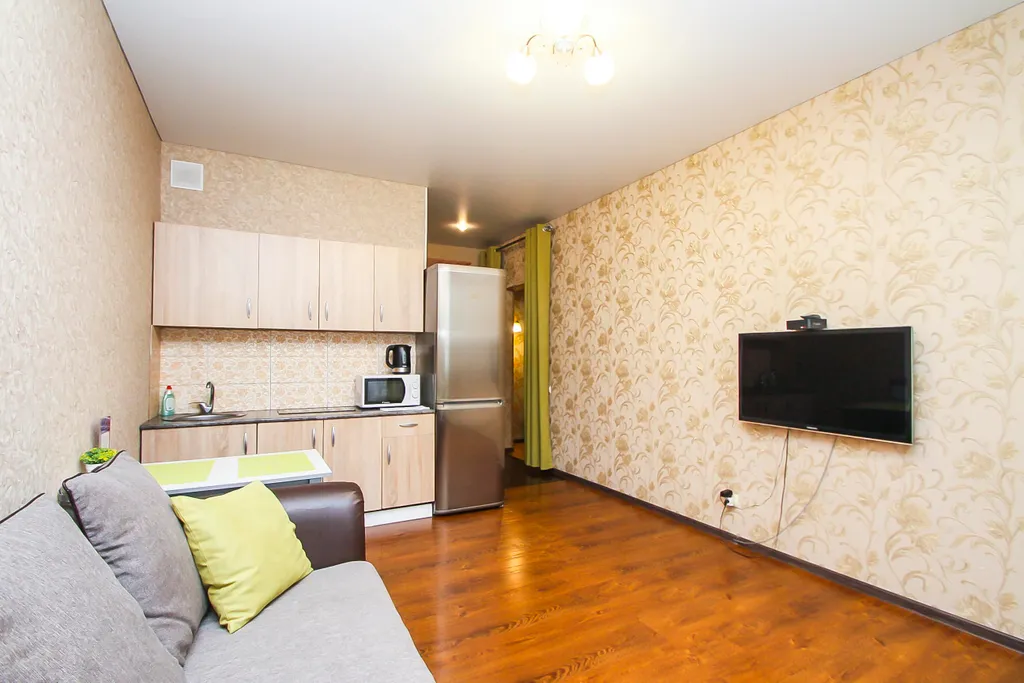 Квартира студия рядом с ТРЦ Аура (эконом)