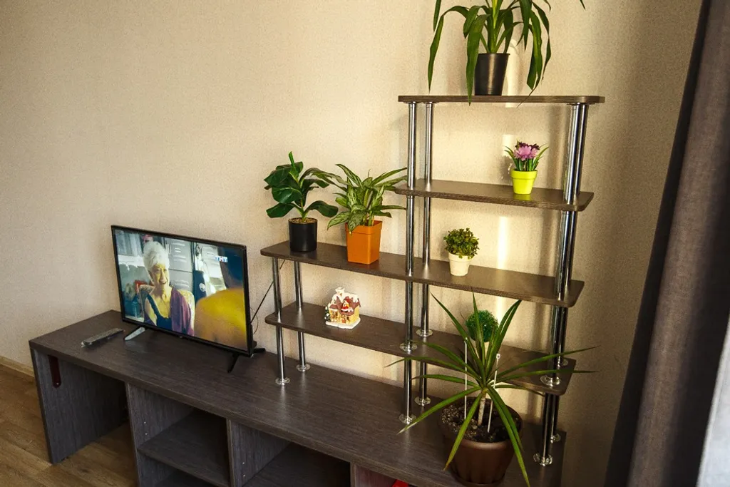 Квартира в 5 минутах пешком у центра нейрохирургии областной больницы