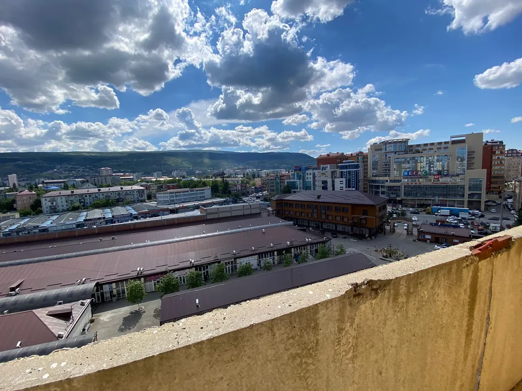 Квартира с видом на горы Не кидайте бронь если не собираетесь зас-ся!