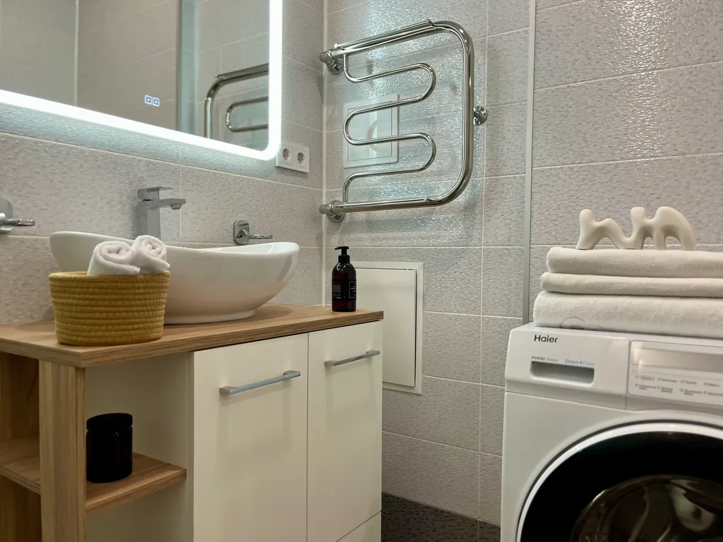 Уютная квартира в элитном доме рядом с ледовым дворцом "Уфа -Арена"