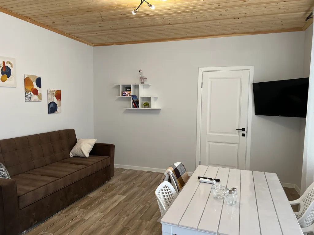 Домик у моря