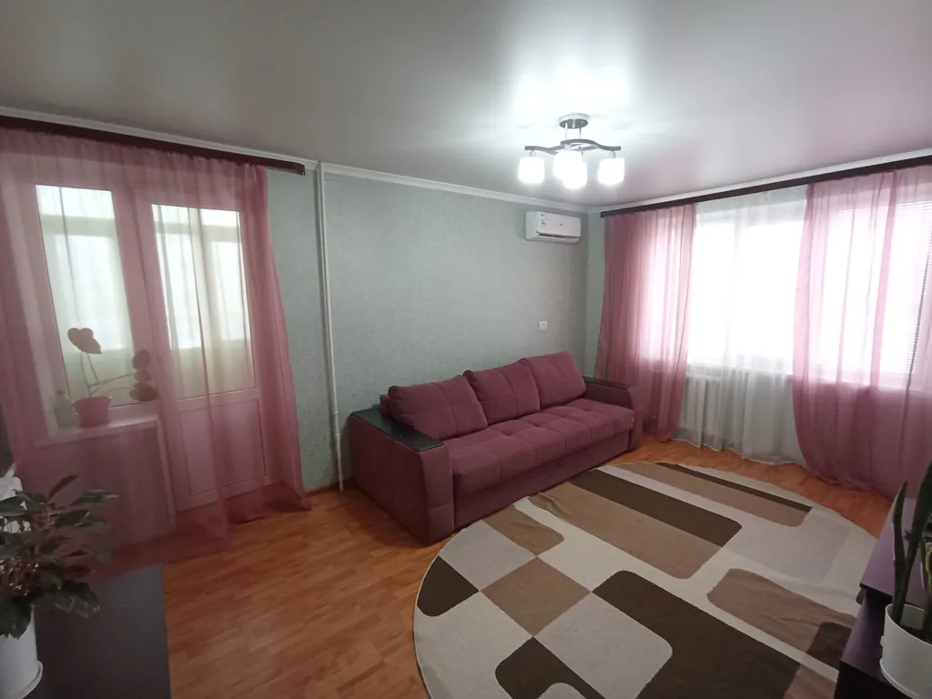 Уютная двух комнатная квартира в микрорайоне Восход — аренда посуточно в Майкоп