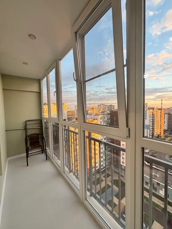 Уютная студия с красивым видом на город