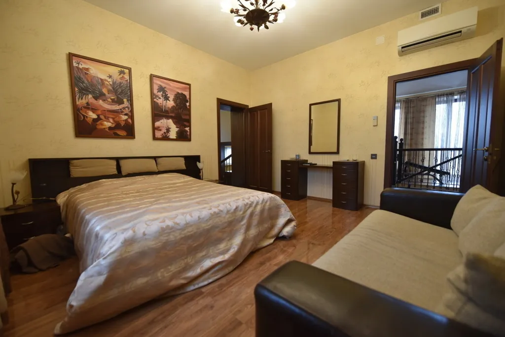 Коттедж 3-х этажный