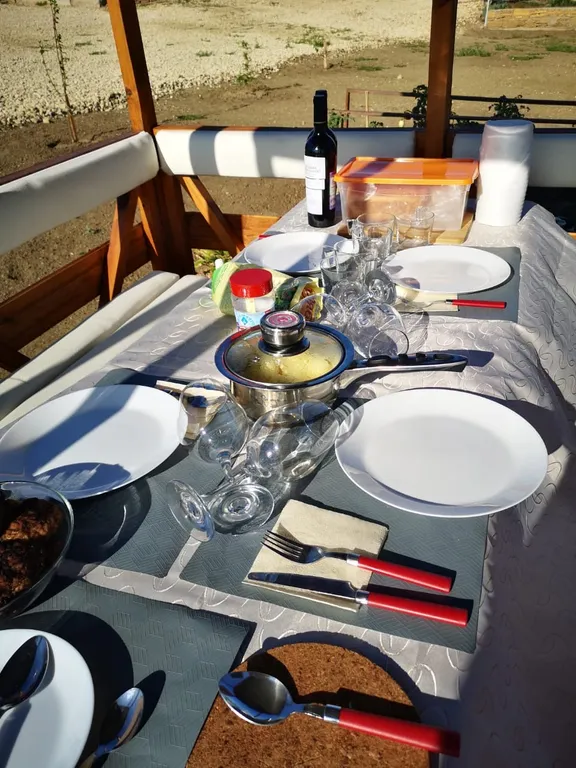 Домик с видом на море